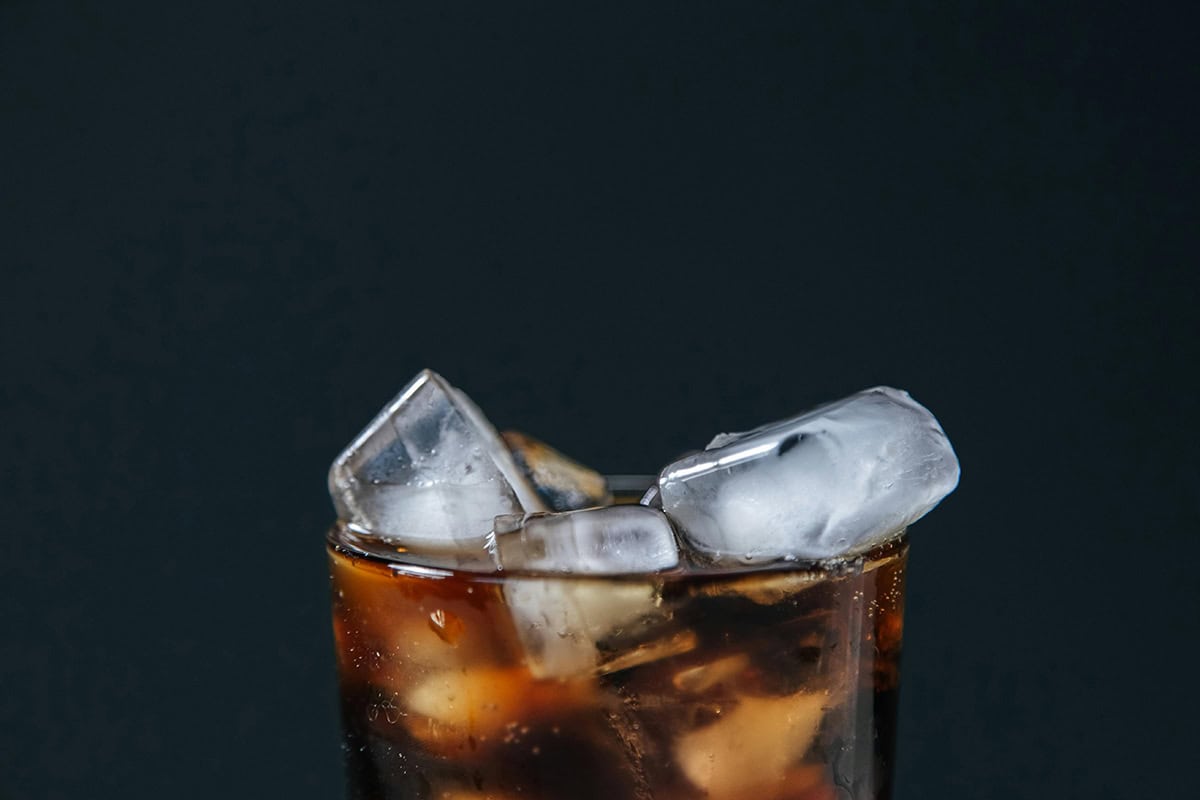 What’s the Difference Between Diet Coke and Coke Zero? 6 Facts